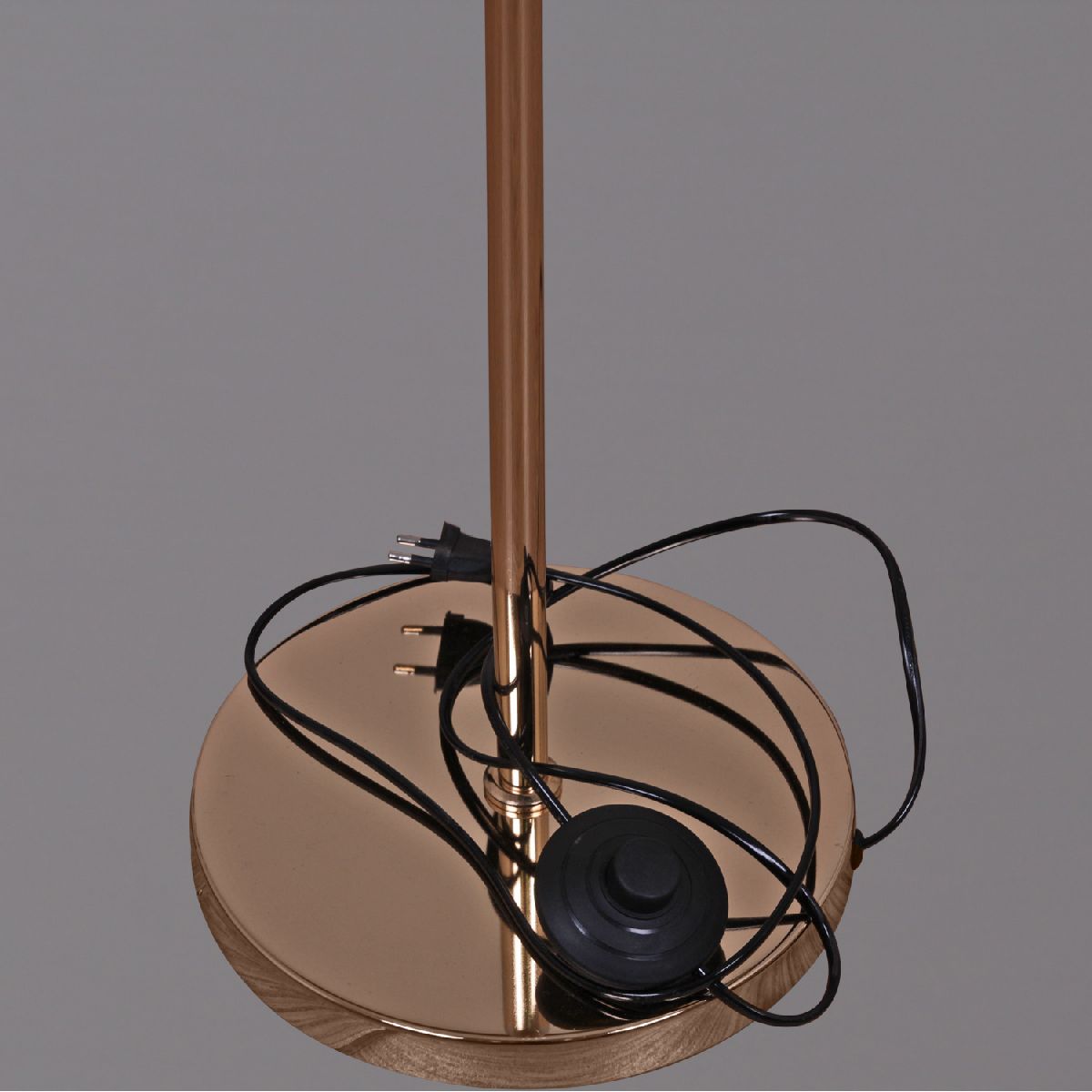 Торшер Reluce 91926-2.6-01 GD