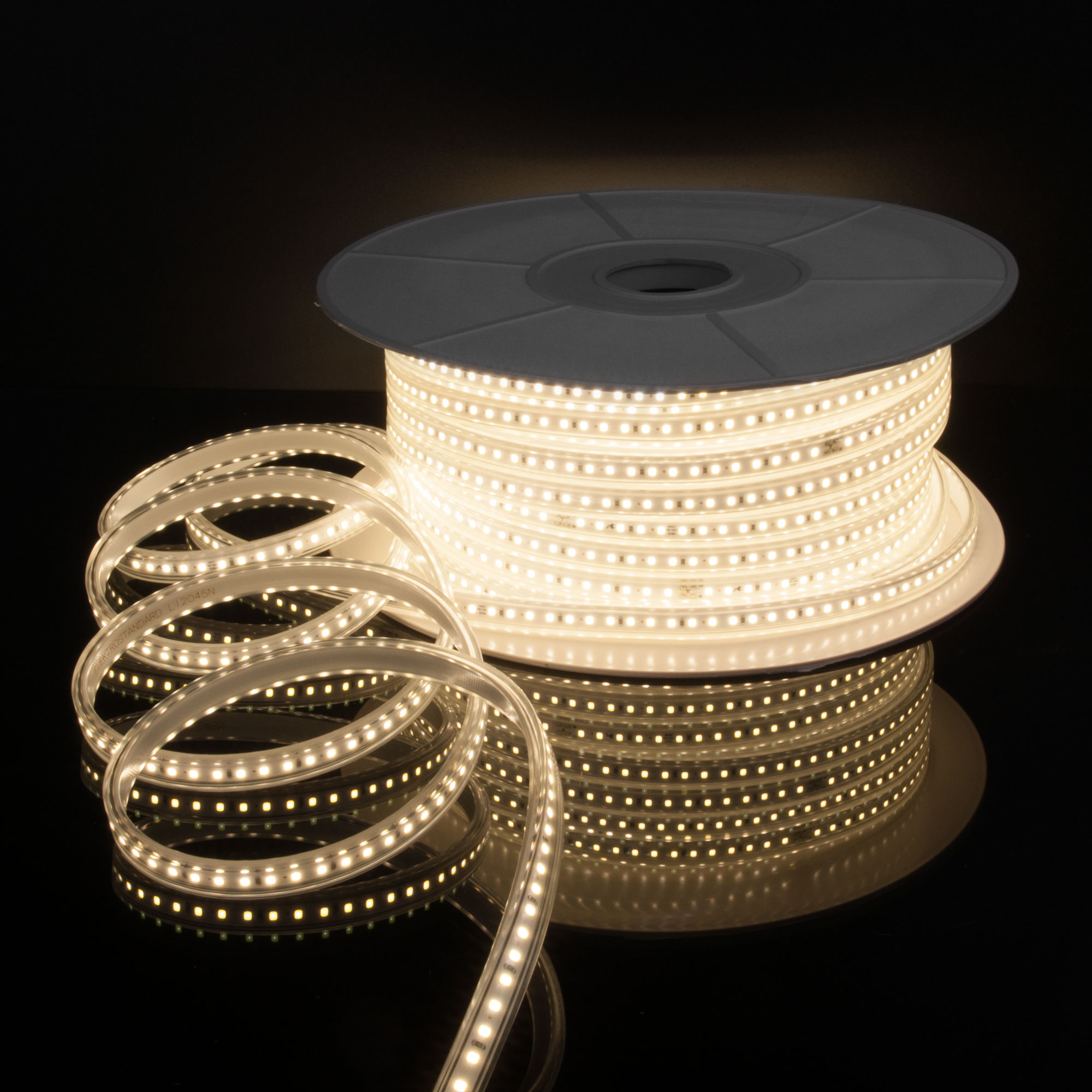 Светодиодная лента Elektrostandard 220V 8W 60Led 2835 IP65 дневной белый, 50 м 4690389170935