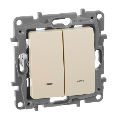 Выключатель двухклавишный Legrand Etika с подсветкой 10A 250V слоновая кость 672304