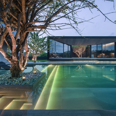 Светодиодная лента Feron LS551 24В 4040 14,4Вт/м RGB 5м IP68 48731