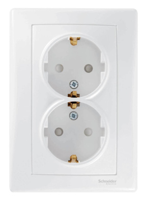 Розетка двойная Schneider Electric Sedna с/з со шторками 16A 250V SDN3000721