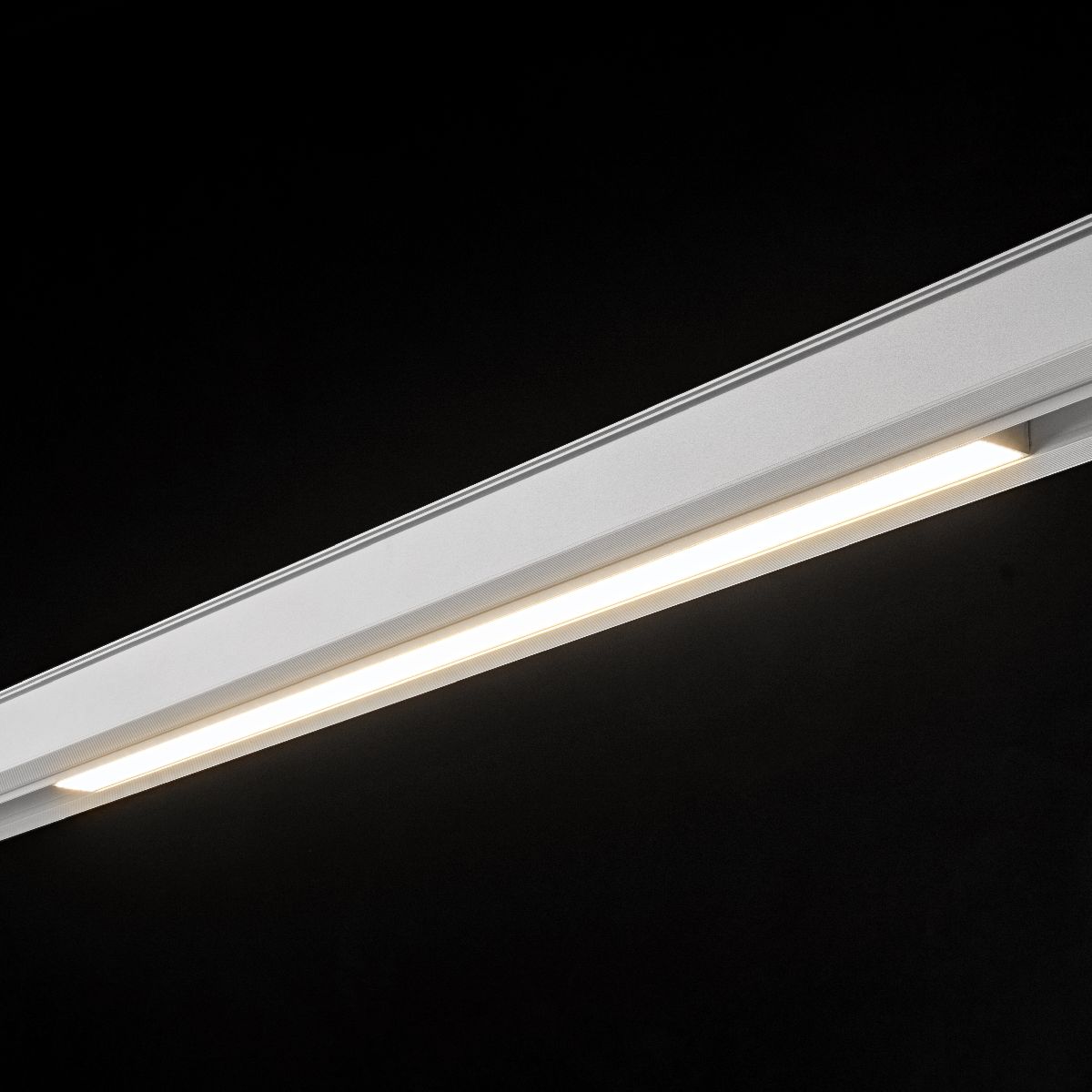 Трековый магнитный линейный светильник Lumker SY-LINK-600-WH-24-WW 016838