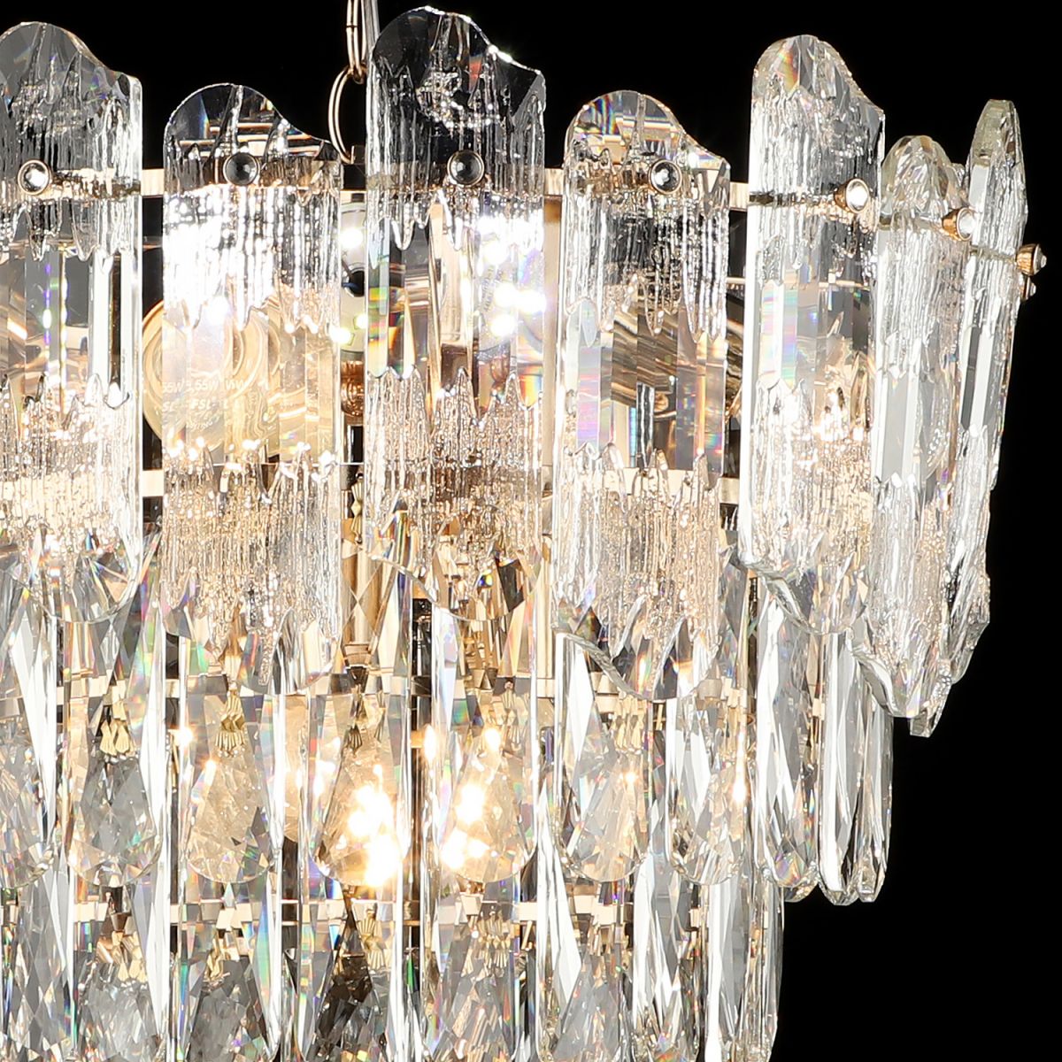 Подвесная люстра Reluce 04620-0.4-7+4 FGD