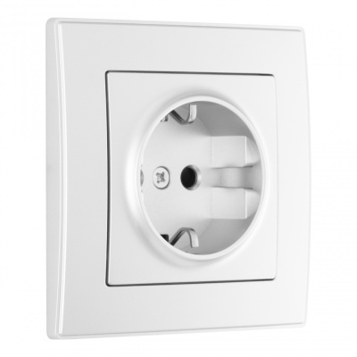 Комплект розетки с/з и шторками и рамкой Arte Milano SET06-1-40-1 silver