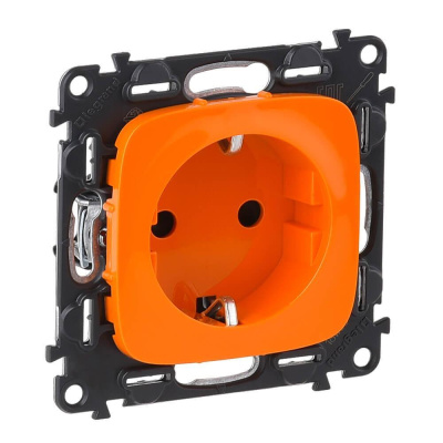 Розетка Legrand Valena Allure 16A 250V с/з с защитными шторками безвинтовой зажим оранжевая 754981
