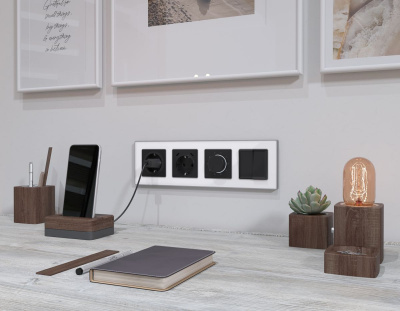 Лицевая панель Alfa (Черный матовый) для электрической розетки с/з со шторками 2USB C+C Quant Ambrella Volt AP8105