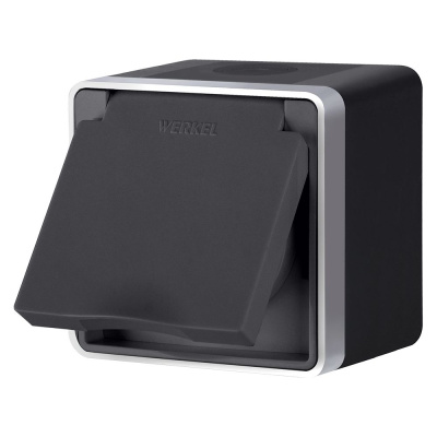 Розетка влагозащ. с зазем. с защит. крышкой и шторками Werkel Gallant (черный с серебром) W5071234 4690389164620 a051146