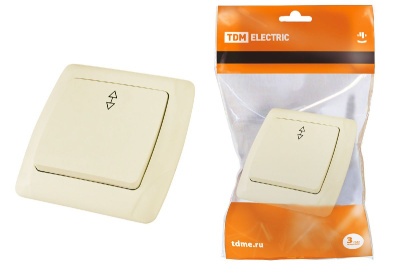 Выключатель одноклавишный на 2 направления Онега TDM Electric SQ1805-0032