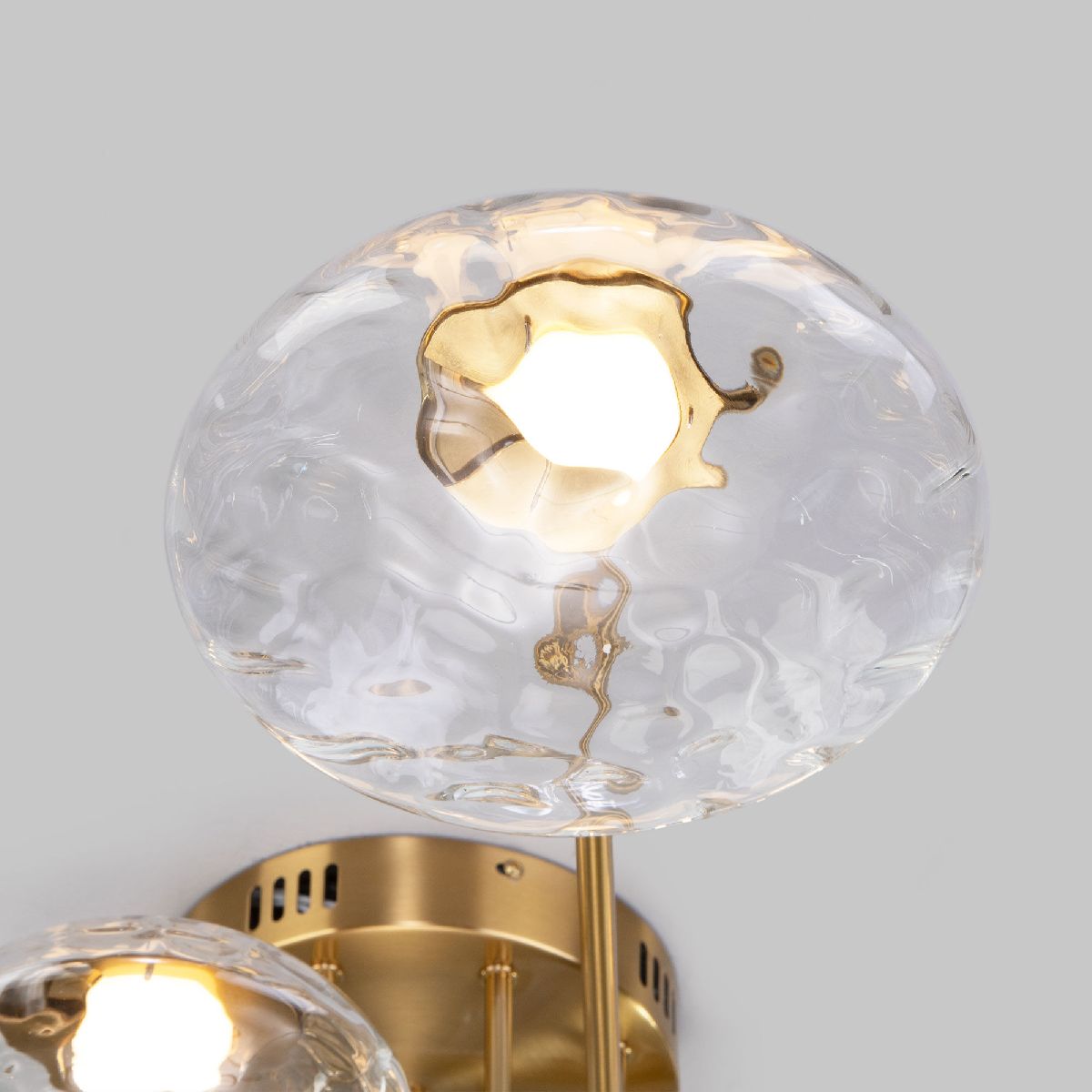 Потолочная люстра Eurosvet Ripple 50389 LED латунь a069026