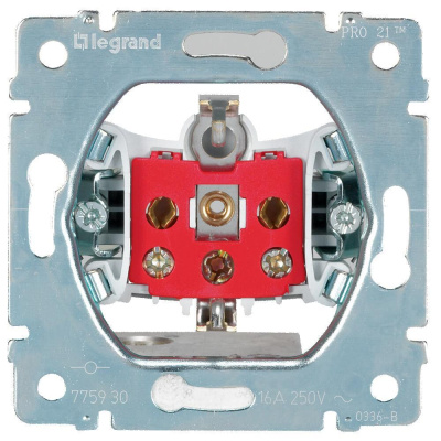 Розетка 2К+3 Legrand Galea Life 16A 250V с/з винтовой зажим 775930