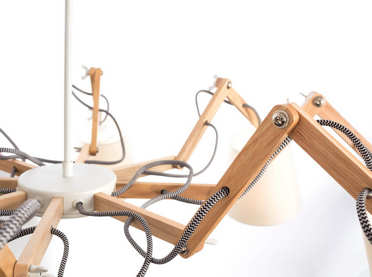 Подвесная люстра Arte Lamp Pinocchio A5700LM-8WH