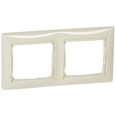 Рамка двухместная Legrand Valena Classic 695632