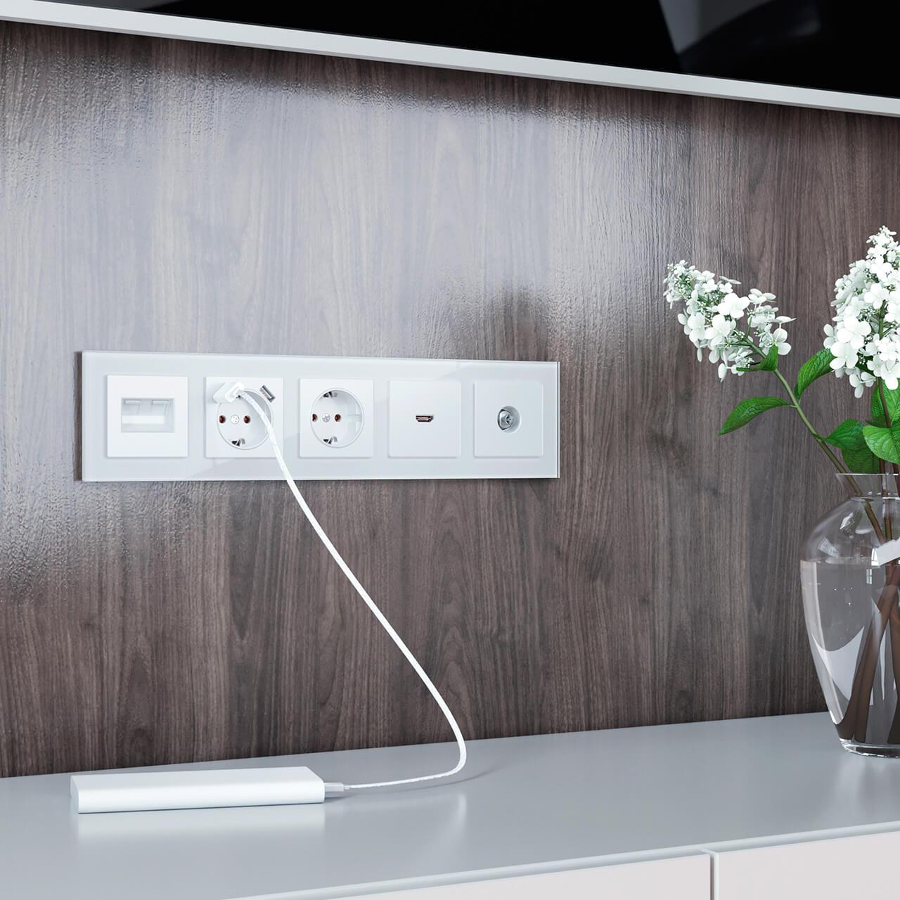 Рамка на 5 постов Werkel Favorit белый W0051101 4690389160080