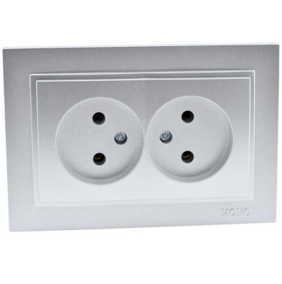 Розетка двойная без земли Mono Electric Despina 16А 250В серебро 102-212105-121