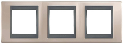 Рамка 3-постовая Schneider Electric Unica Top MGU66.006.296