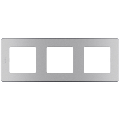 Рамка трехместная Legrand Inspiria 673952