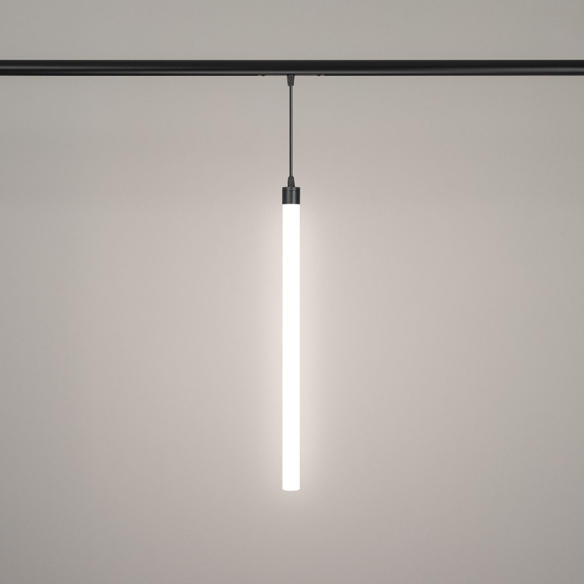 Трековый магнитный светильник Arlight MAG-ORIENT-TUBE-HANG-L500-7W Day4000 (BK, 360 deg, 48V) 041595