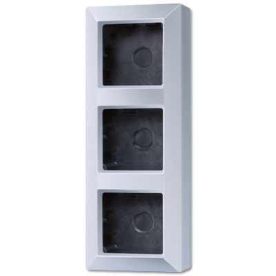 Коробка трехместная Jung AS583AAL