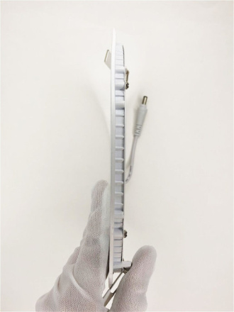 Встраиваемый светильник Elvan VLS-102R-18W-WH-Wh