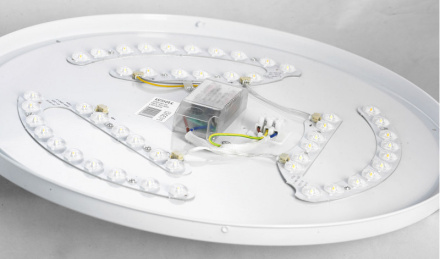 Накладной светильник Lussole Lgo Moonlight LSP-8319