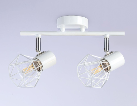 Спот Ambrella Light Traditional TR8628