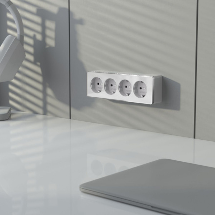 Розетка четверная с заземлением и шторками Werkel Gallant (белый) W5072210 4690389218002 a071252