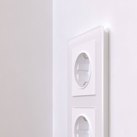 Рамка на 2 поста Werkel Acrylic белый 4690389184840 W0022701