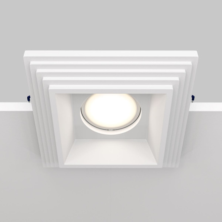 Встраиваемый светильник Maytoni Gyps Modern DL005-1-01-W-1