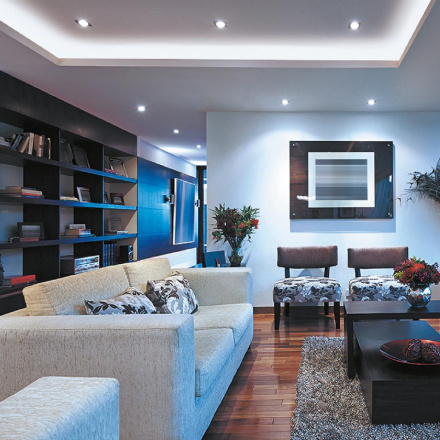 Светодиодная лента Apeyron 24В 10Вт/м COB, 528д/м IP20 900Лм/м 5м 4000К 00-375