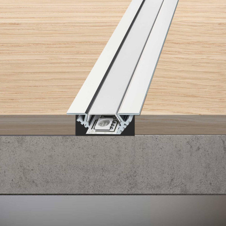 Светодиодная лента Apeyron 12В 9,6Вт/м smd2835 60д/м IP20 900Лм/м 3м 6500К 223BL