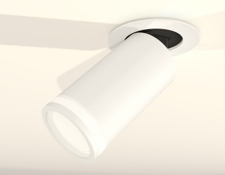 Спот Ambrella Light Techno Spot XM6322221 (A2241, C6322, N6220)