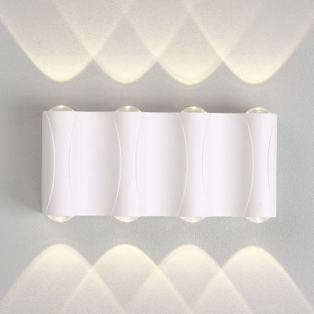 Уличный настенный светильник Crystal Lux CLT 022W4 WH 4000K