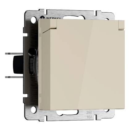 Розетка с защитной крышкой и шторками Werkel W1171203 4690389213151 a069595