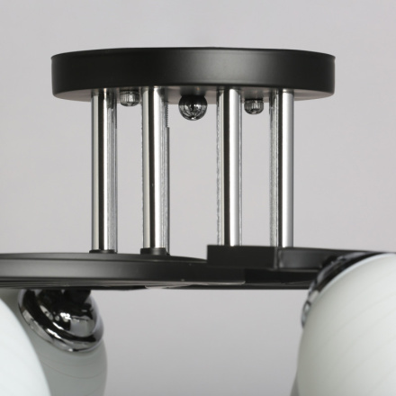 Люстра на штанге DeMarkt 315014108