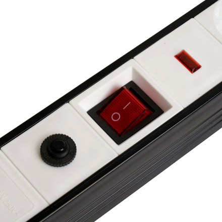 Сетевой фильтр 4-местный с/з Stekker Techno HM22-41-05 50149