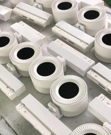 Трековый магнитный светильник iLedex Vision SMART 4822-010-D82-12W-38DG-WH (WALL WASHER)