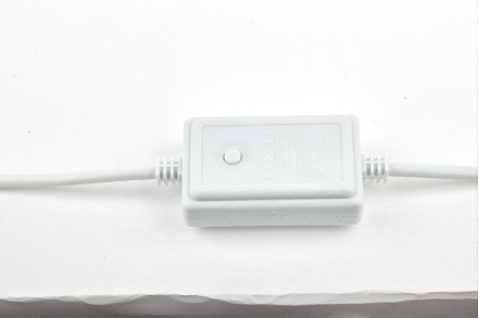 Светодиодная лента Эра 220В 5050 14,4Вт/м RGB 20м IP67 LS5050-14,4-60-220-RGB-IP67-20m Б0043097