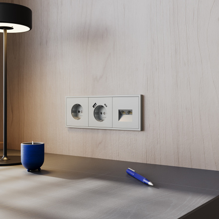 Рамка на 3 поста Voltum S70 VLS100305 (сталь)