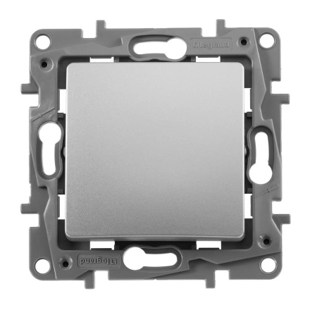 Переключатель одноклавишный Legrand Etika 10A 250V алюминий 672405