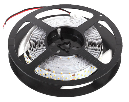 Светодиодная лента Эра LS2835-27-252-24-33-4000К-triple-5m Б0043105