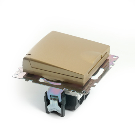 Розетка 1-местная с/з с защитной шторкой Stekker Катрин GLS16-7112-08 49222