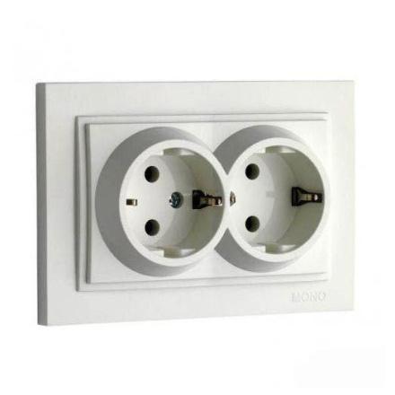 Розетка с заземлением двойная Mono Electric Despina 16А 250В слоновая кость 102-010004-120