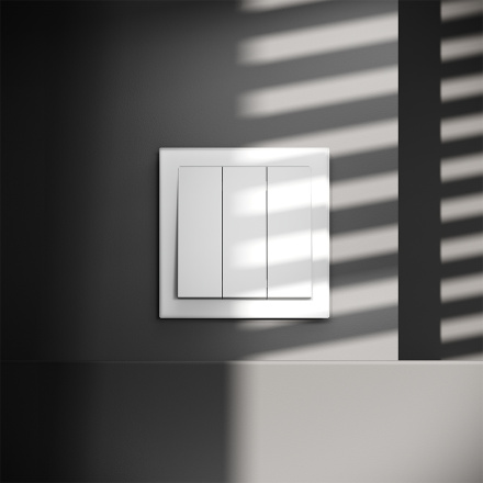 Выключатель трехклавишный Voltum S70 VLS030102 (белый матовый)