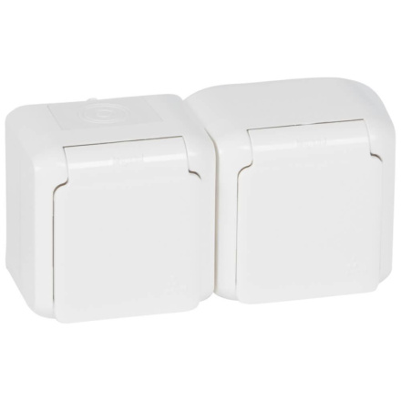 Розетка 2х2К+З Legrand Quteo 16A 250V с/з со шторками крышкой белая 782323