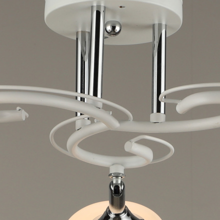 Потолочная люстра Reluce 04861-0.3-03 WT+CH