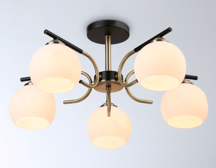 Люстра на штанге Ambrella Light Modern TR303312