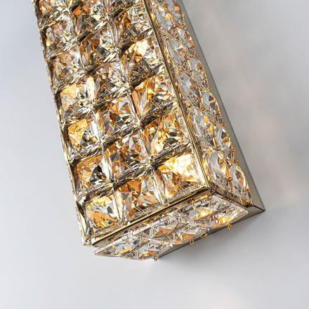 Настенный светильник Modelux ML.555.03 GD