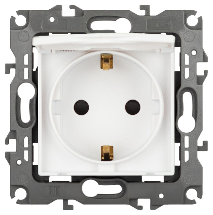 Розетка одноместная со шторками и крышкой Эра 12-2103-01М Б0065675