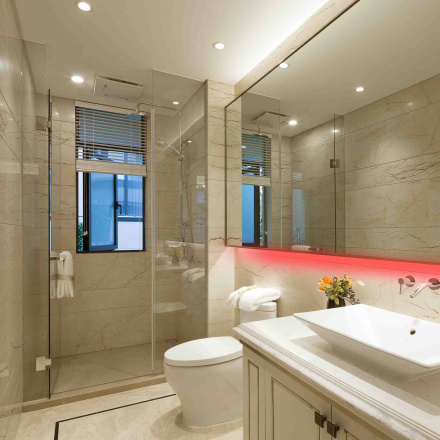 Светодиодная лента Apeyron 12В СТ 4,8Вт/м smd3528, 60д/м IP65 5м красная 04BL