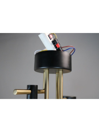 Люстра на штанге Zortes Lunar ZRS.1805.04